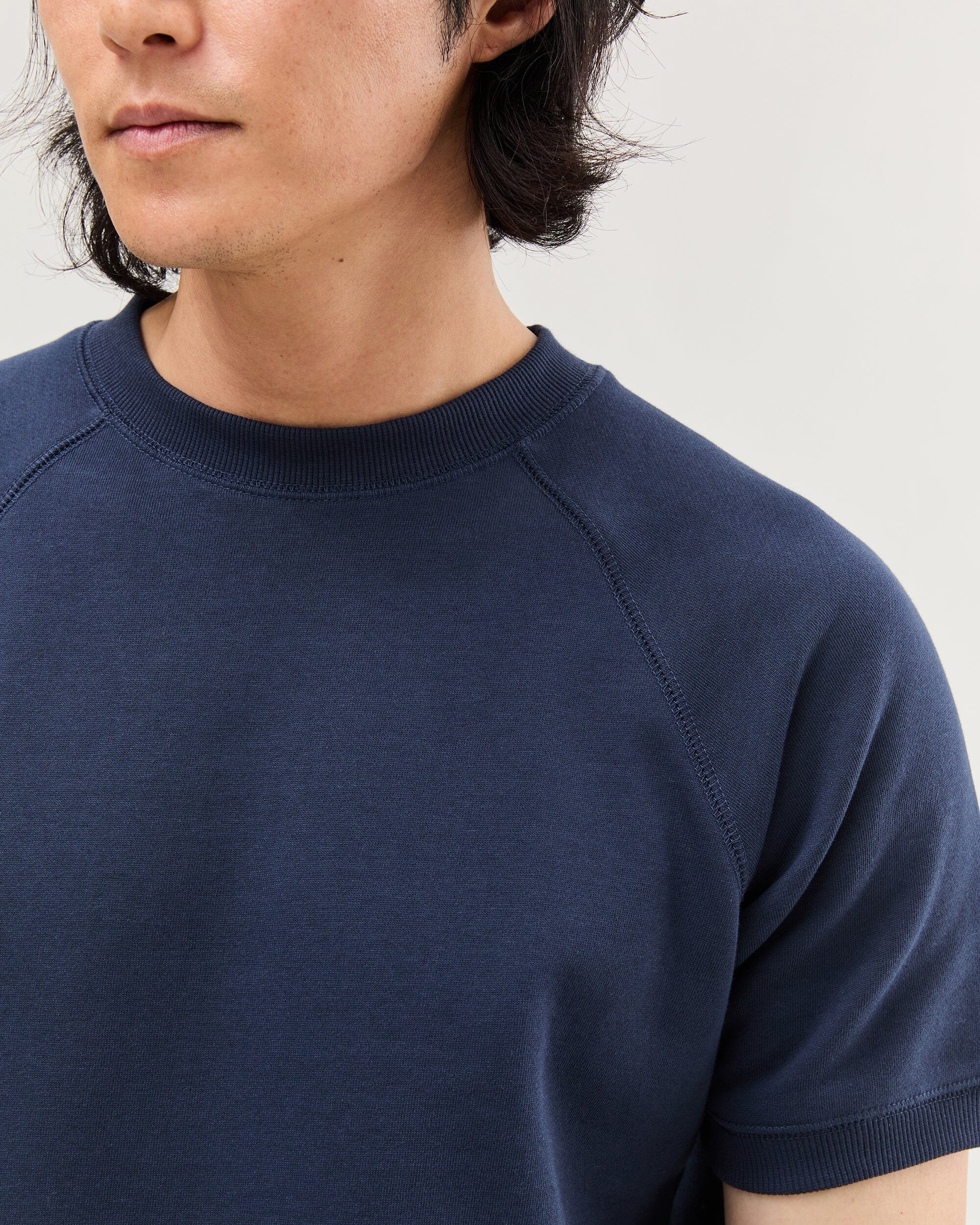 Mens Recycled Fleece Raglan Sweatshirt - Recycled Fleece - Blue Nights - Image 5