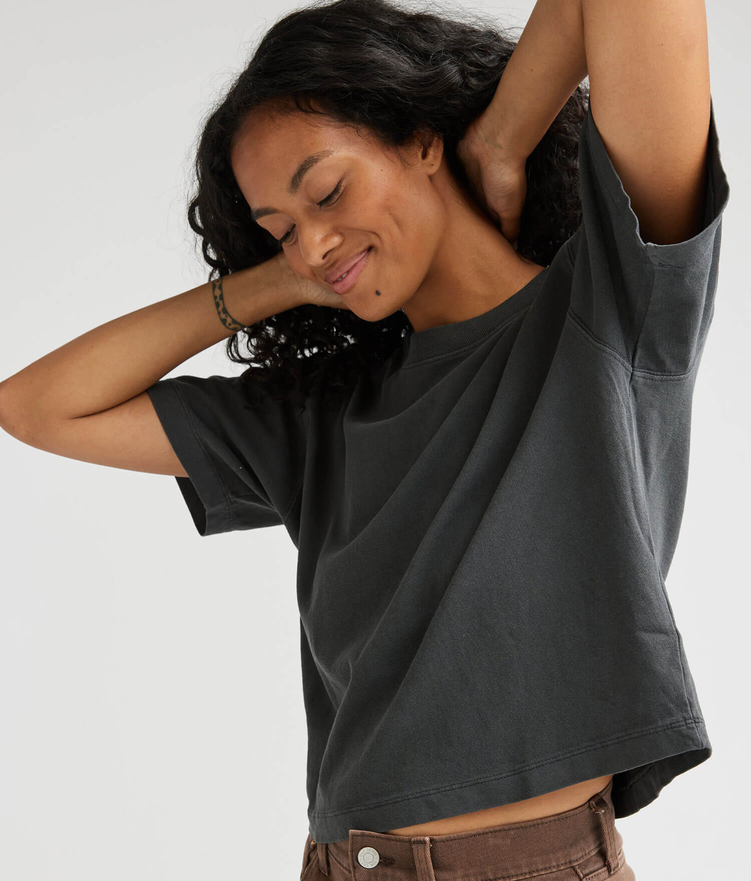 Womens Relaxed Crop Tee - Pigment Dye Jersey - Stretch Limo - Image 3